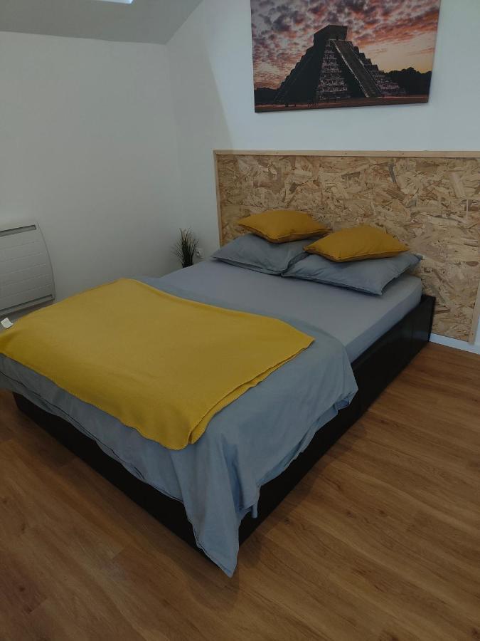 Les Lofts De Provins: Apt 1 Eksteriør bilde